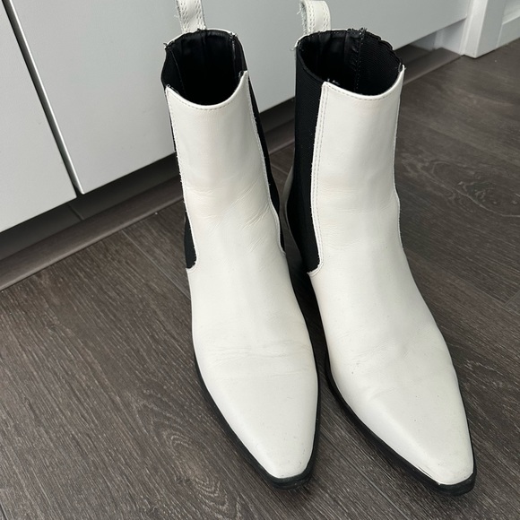 Zara white cowboy boots - Picture 2 of 2